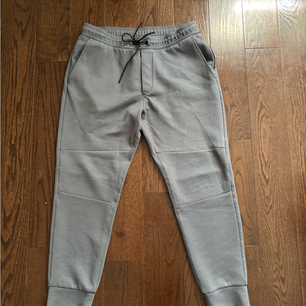 American Eagle Gray Jogger Sweatpants with Elastic Waistband